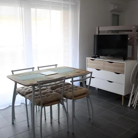 Fort-mahon-plage, 1 Piece, 4 Personnes - Fr-1-482-47 Fort-Mahon-Plage